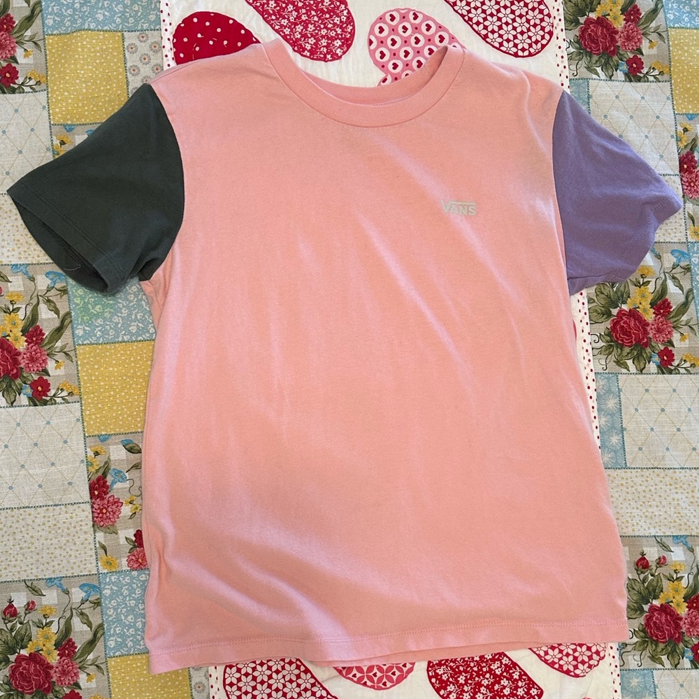 Vans colorblock short sleeve woman’s tee shirt